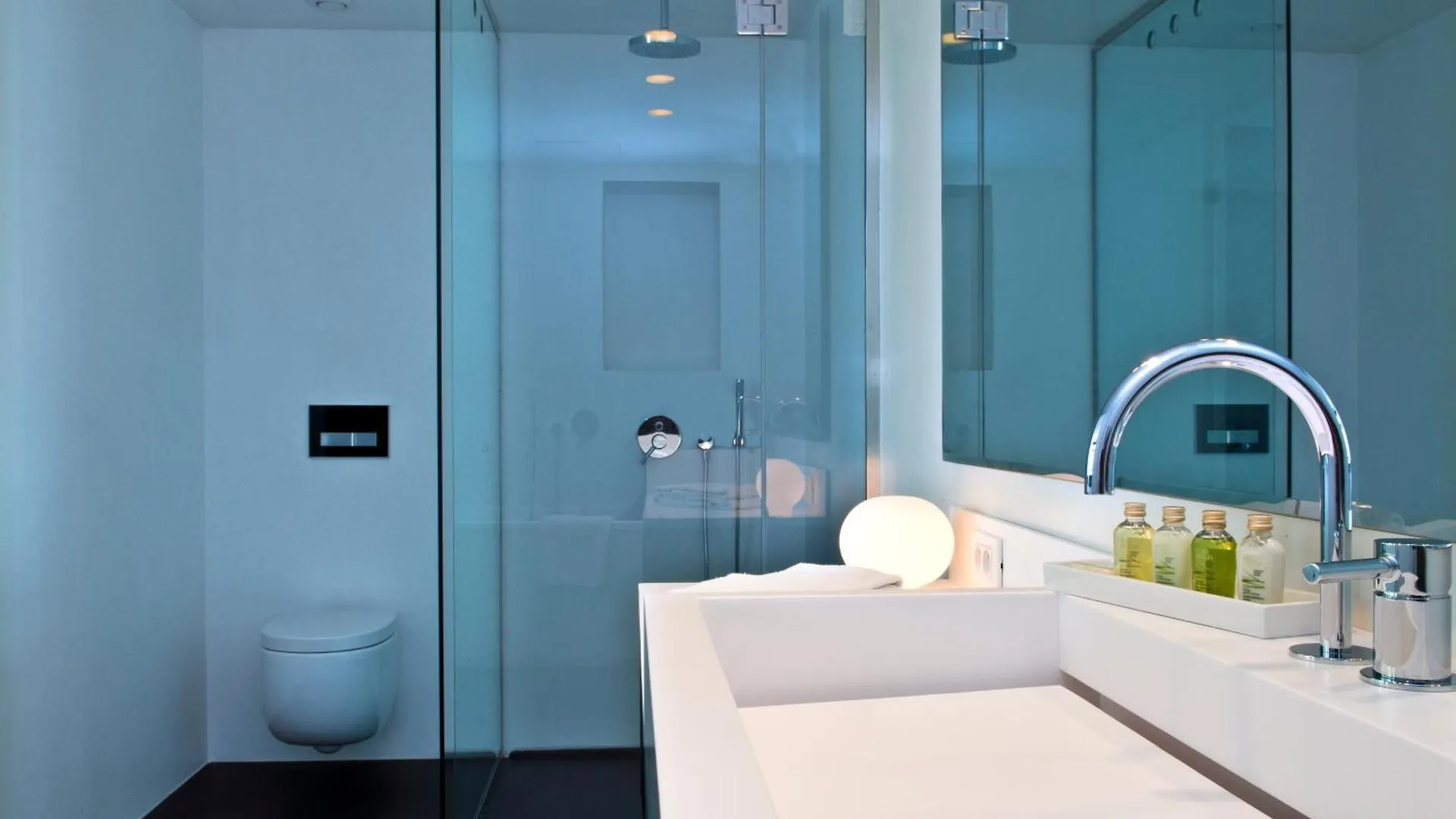 B-Aparthotel Regent Brüksel Apart Otel